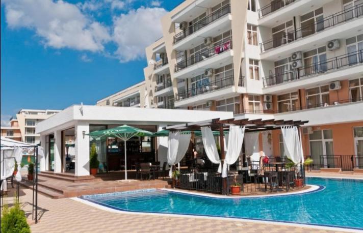 Holiday Apartments Grand Kamelia Солнечный берег Экстерьер фото