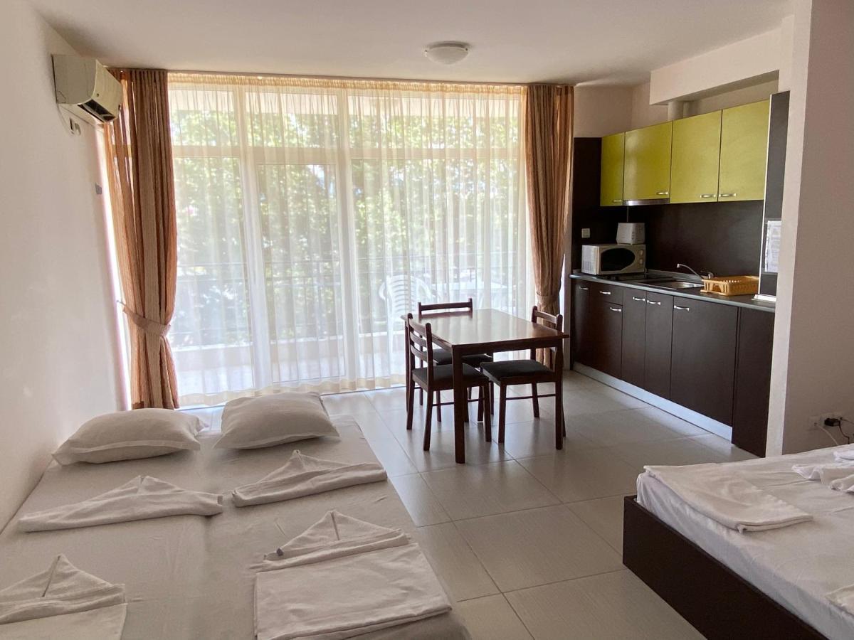 Holiday Apartments Grand Kamelia Солнечный берег Экстерьер фото
