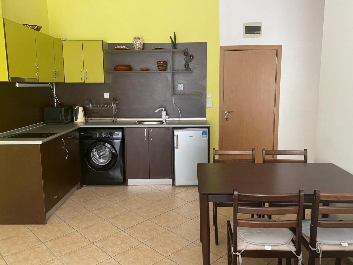 Holiday Apartments Grand Kamelia Солнечный берег Экстерьер фото