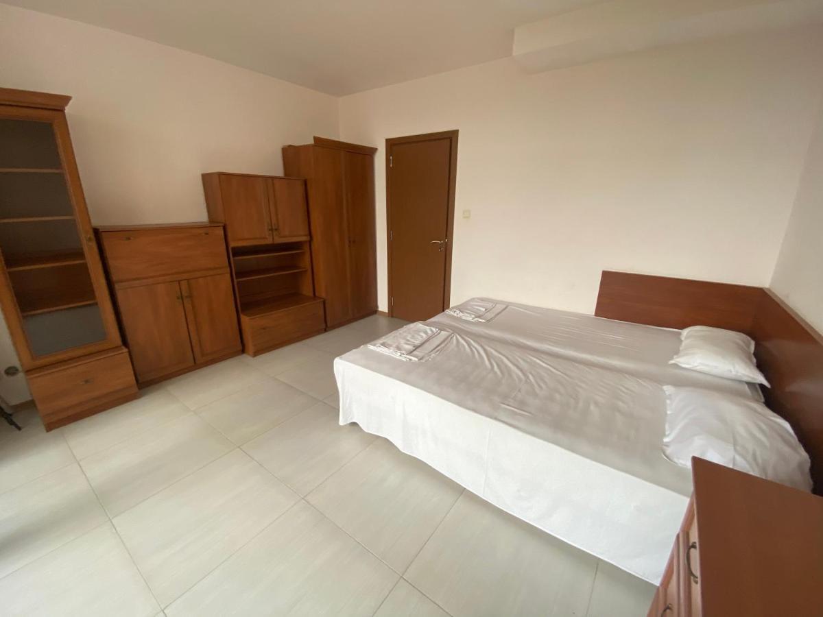 Holiday Apartments Grand Kamelia Солнечный берег Экстерьер фото