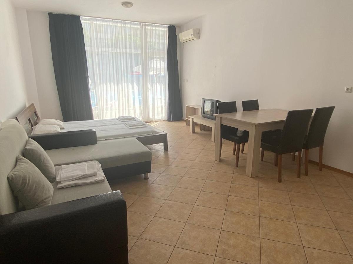 Holiday Apartments Grand Kamelia Солнечный берег Экстерьер фото