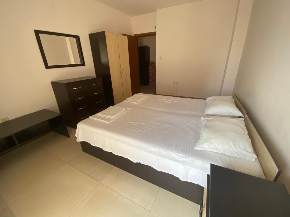 Holiday Apartments Grand Kamelia Солнечный берег Экстерьер фото